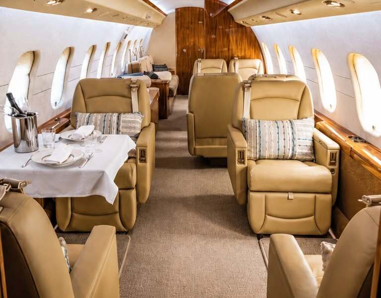 Bombardier Global Express empty leg flight from Brisbane International Airport (YBBN) to Sydney Kingsford Smith International Airport (YSSY) — Australia
